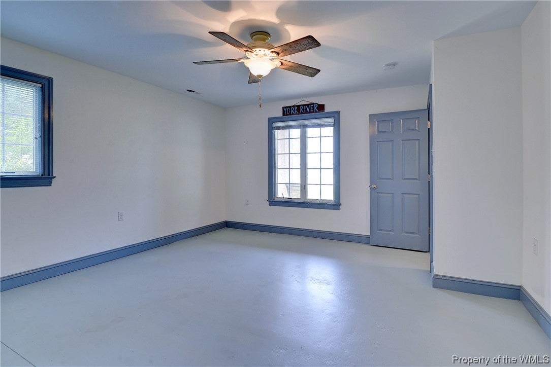 1470 Mercer Road Gloucester Point, VA 23062 - Photo 20 of 34 Gallery Image 20
