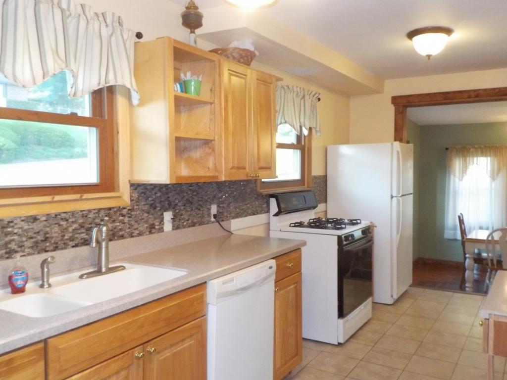 917 Neal Road Endicott, NY 13760 - Photo 3 of 19 Gallery Image 3