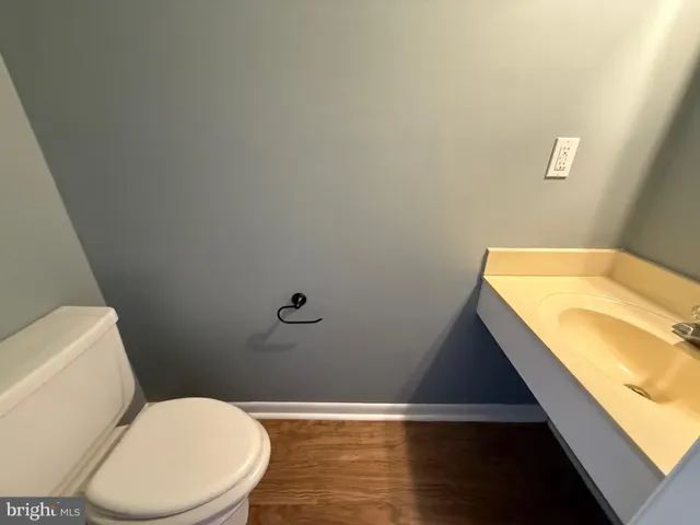 $234,900 | 54 Chelmsford Court, Middle River, MD 21220