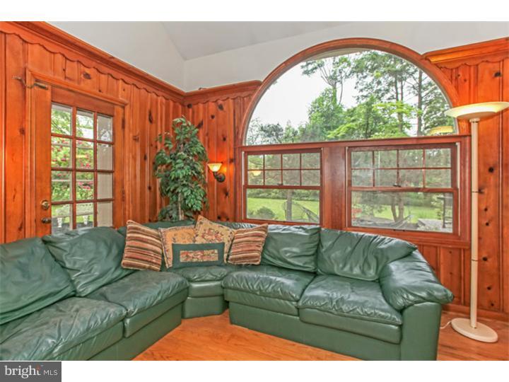 230 Arden Road Broomall, PA 19008 - Photo 5 of 22 Gallery Image 5