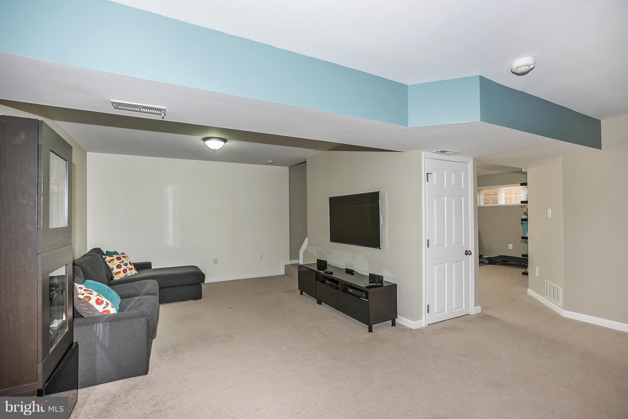 2702 Hillsdale Road Baltimore, MD 21207 - Photo 25 of 30 Family Room - Lower Level