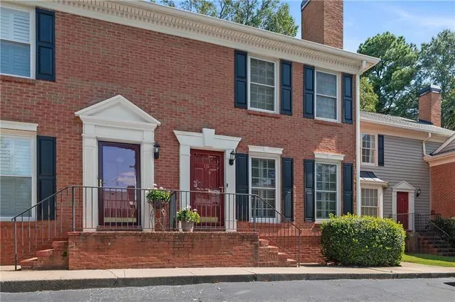 $368,900 | 112 Mt Vernon Circle, Atlanta, GA 30338
