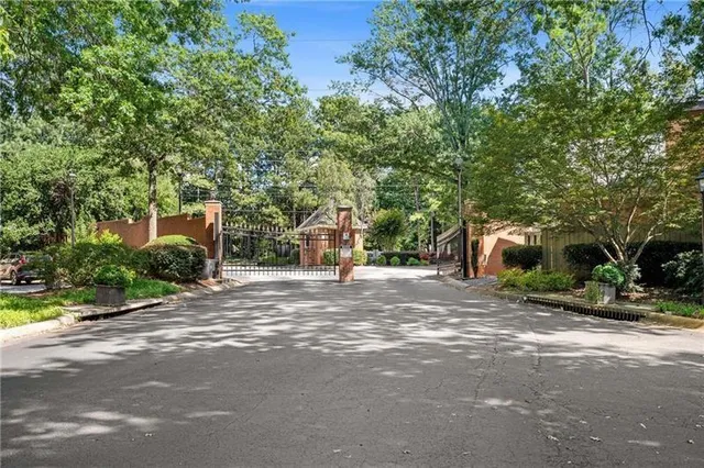 $368,900 | 112 Mt Vernon Circle, Atlanta, GA 30338