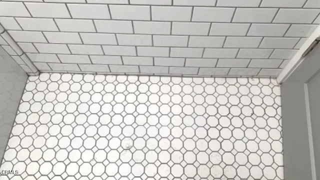 $8,000 | 4909 1/2 South Central Avenue, Los Angeles, CA 90011