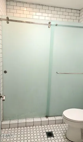 $8,000 | 4909 1/2 South Central Avenue, Los Angeles, CA 90011