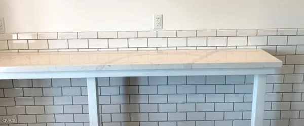 $8,000 | 4909 1/2 South Central Avenue, Los Angeles, CA 90011