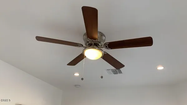 $8,000 | 4909 1/2 South Central Avenue, Los Angeles, CA 90011