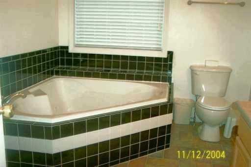 109 Edgewood Ruffs Dale, PA 15672 - Photo 4 of 8