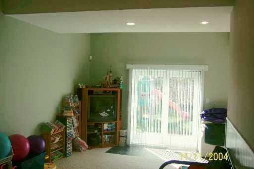 109 Edgewood Ruffs Dale, PA 15672 - Photo 6 of 8