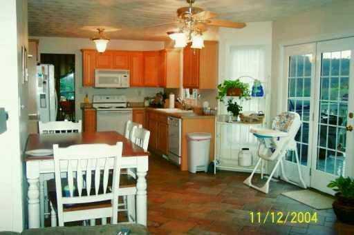 109 Edgewood Ruffs Dale, PA 15672 - Photo 7 of 8