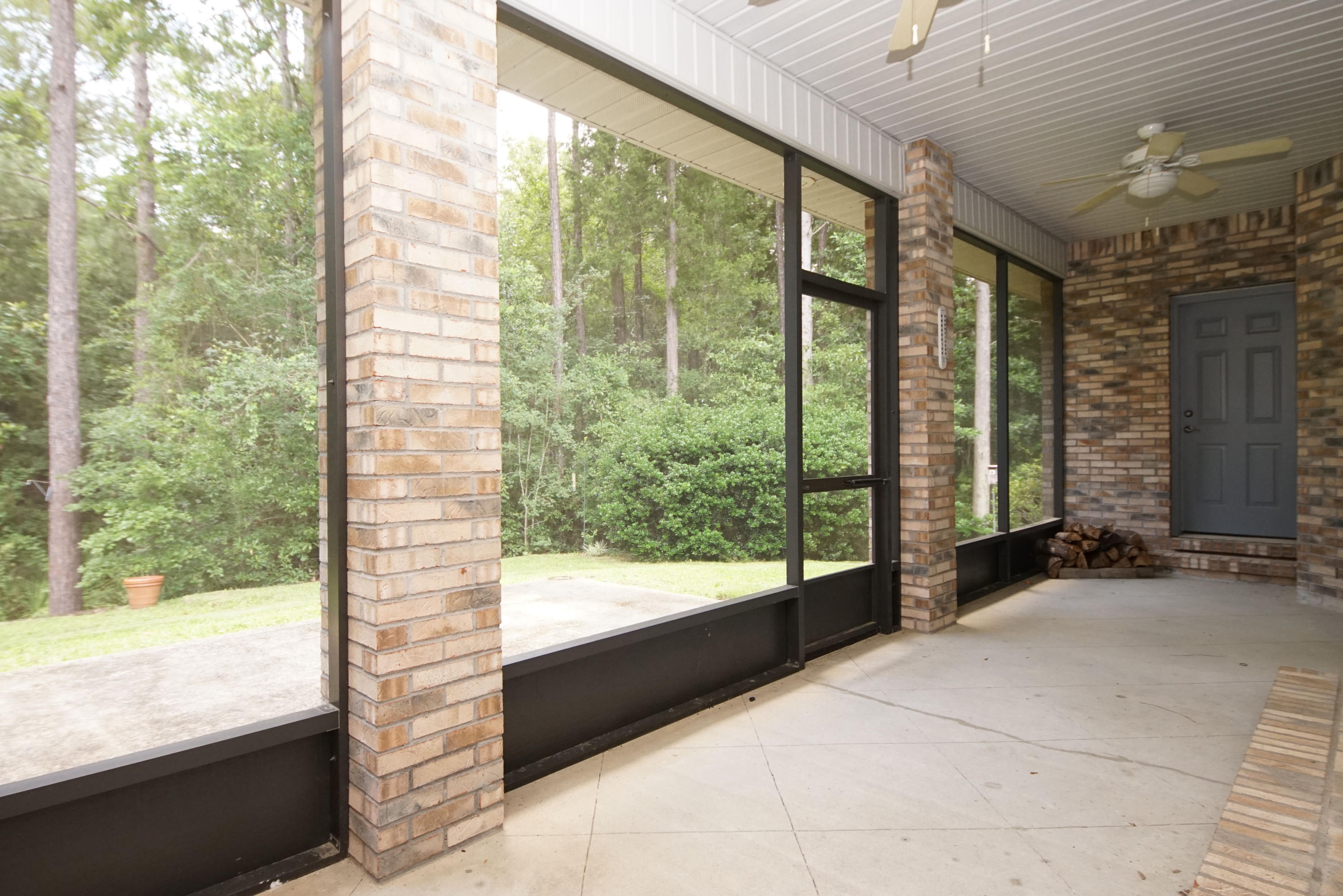 4423 Parsoni Loop Crestview, FL 32536 - Photo 51 of 57 4423ParsoniYScreened