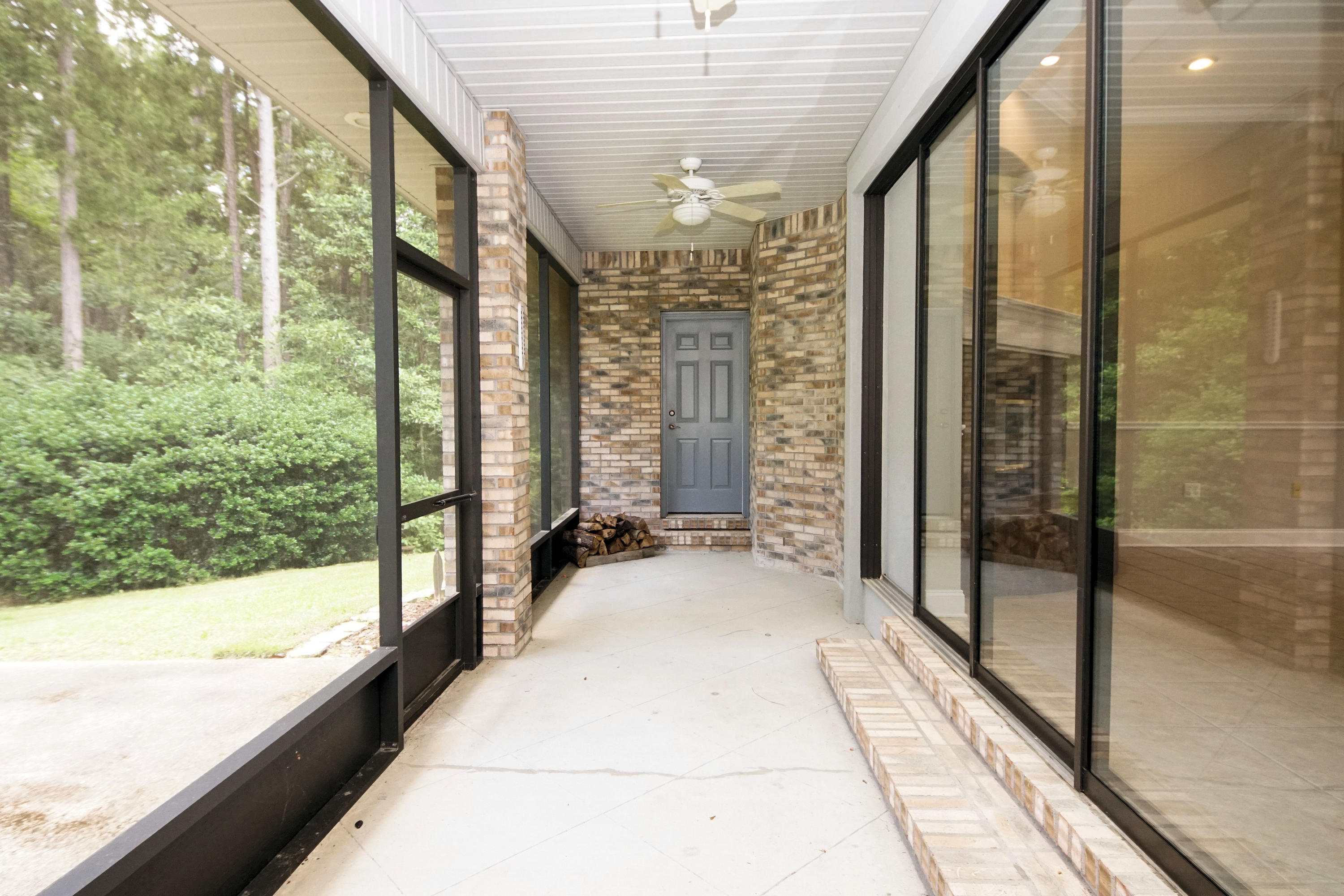 4423 Parsoni Loop Crestview, FL 32536 - Photo 53 of 57 4423ParsoniYScreened3