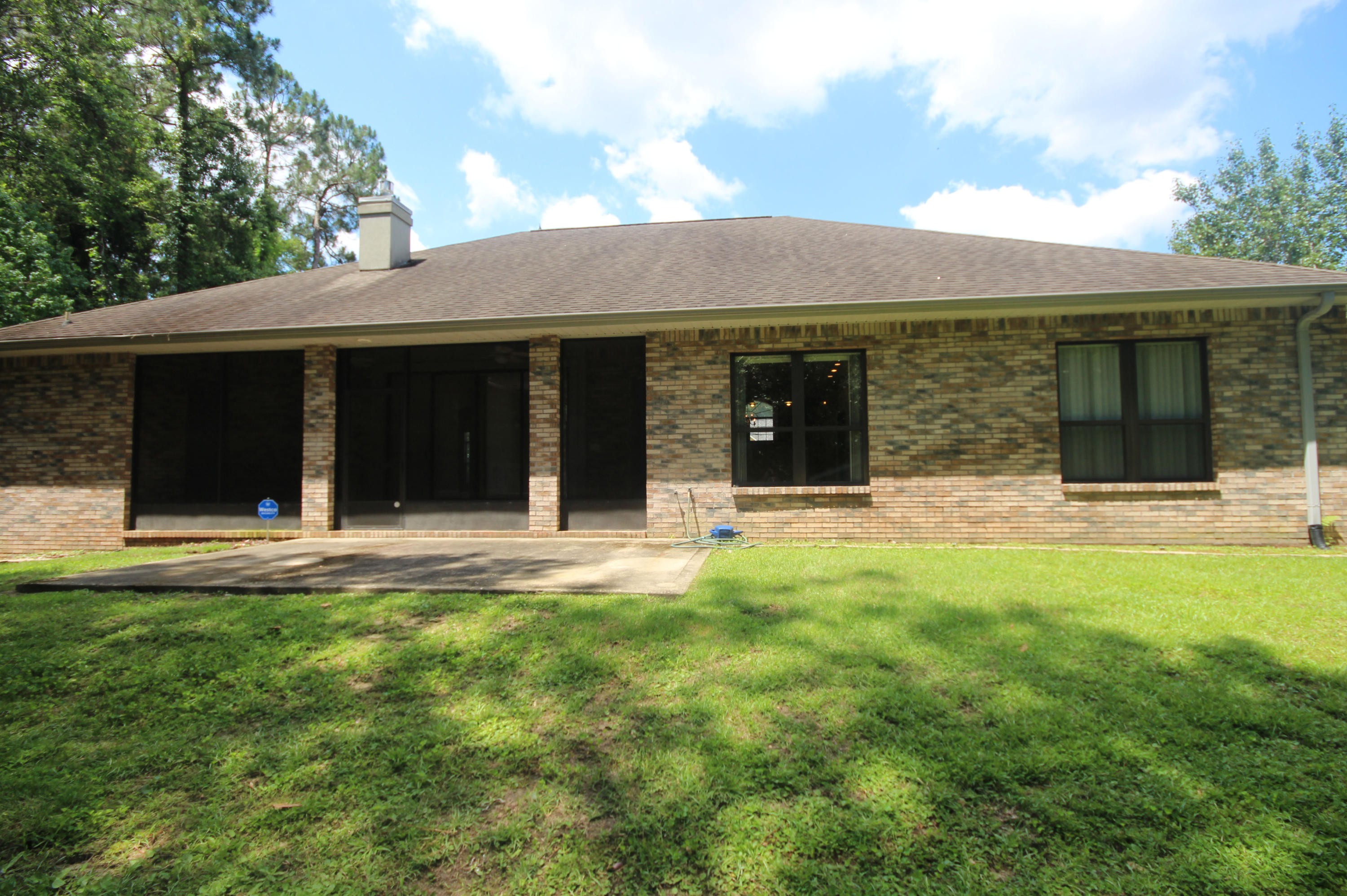 4423 Parsoni Loop Crestview, FL 32536 - Photo 54 of 57 4423ParsoniYBck