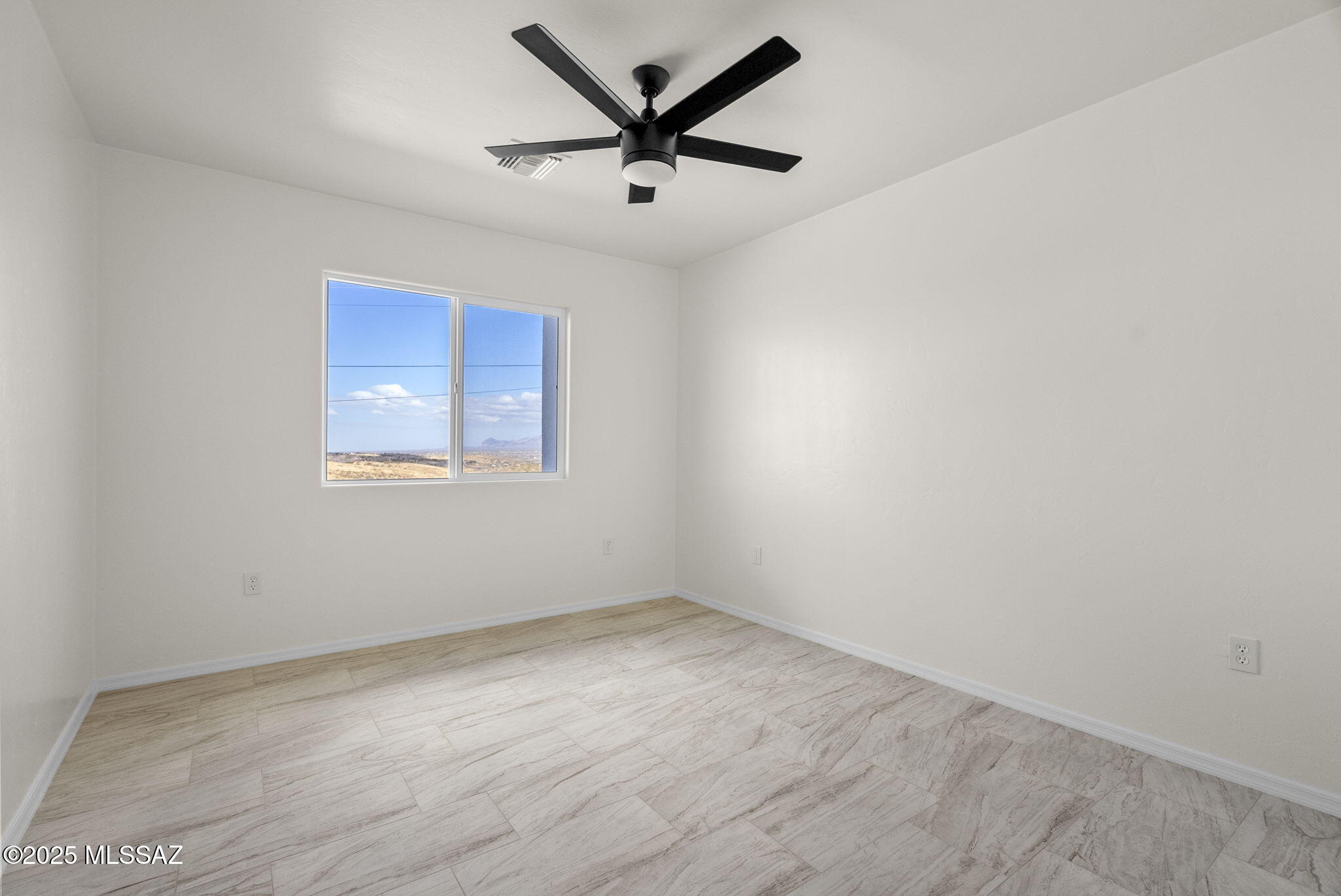 998 Calle Coyote Rio Rico, AZ 85648 - Photo 19 of 20 Gallery Image 19