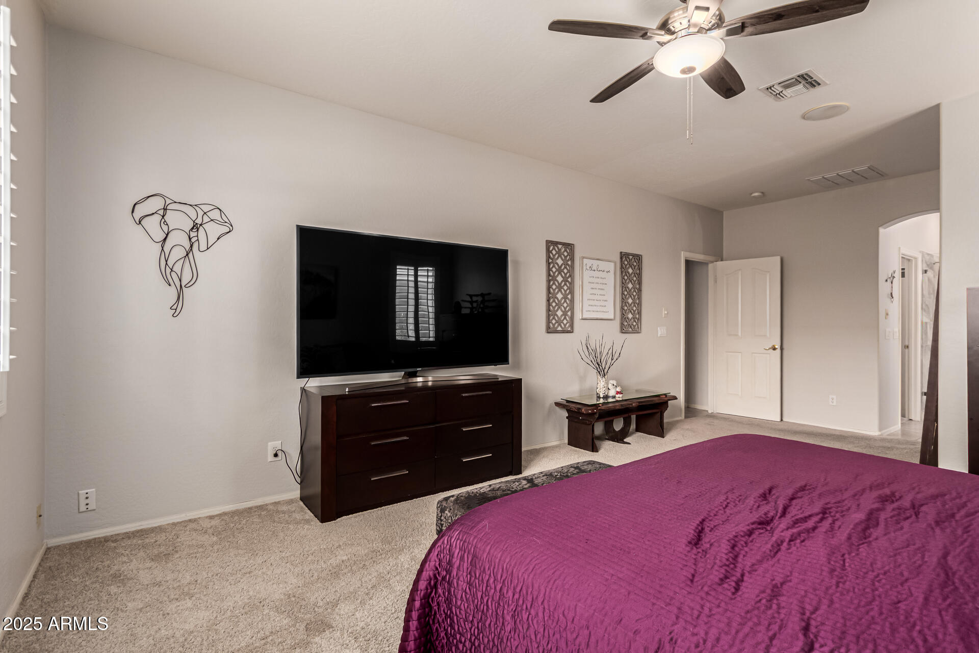 241 W. Roadrunner Dr. Chandler, AZ 85286 - Photo 18 of 44 Primary bedroom