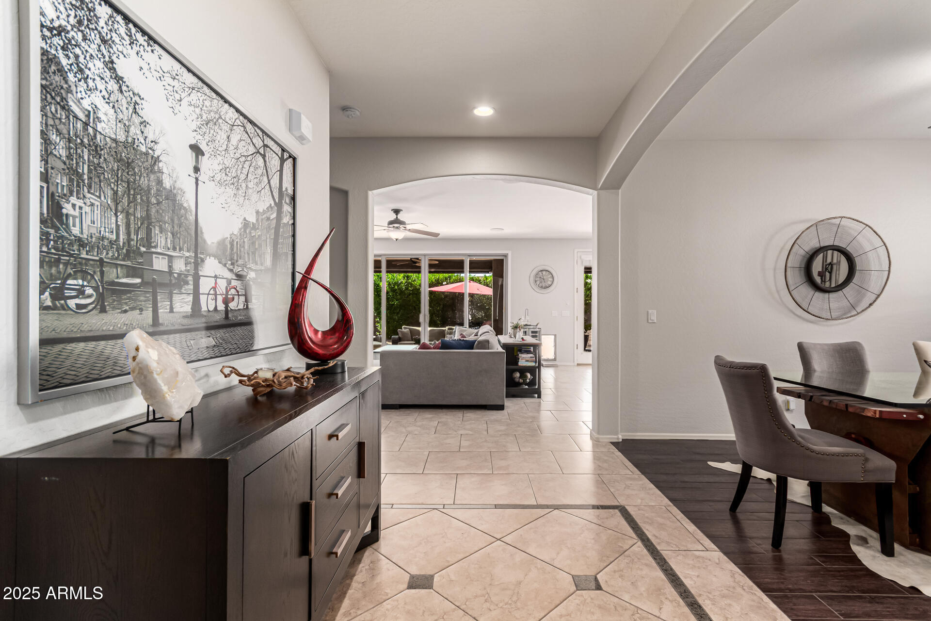 241 W. Roadrunner Dr. Chandler, AZ 85286 - Photo 6 of 44 Foyer