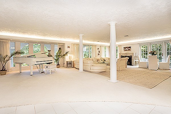 171 Lexington Road Lincoln, MA 01773 - Photo 5 of 30
