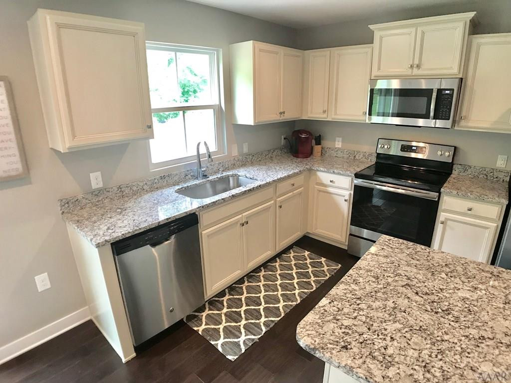 111 First View Way Moyock, NC 27958 - Photo 13 of 28 Gallery Image 13