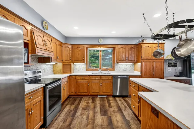 $599,000 | 7009 Barber Circle, Trenton, WI 53090