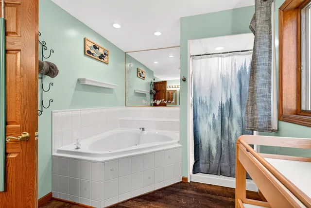 $599,000 | 7009 Barber Circle, Trenton, WI 53090