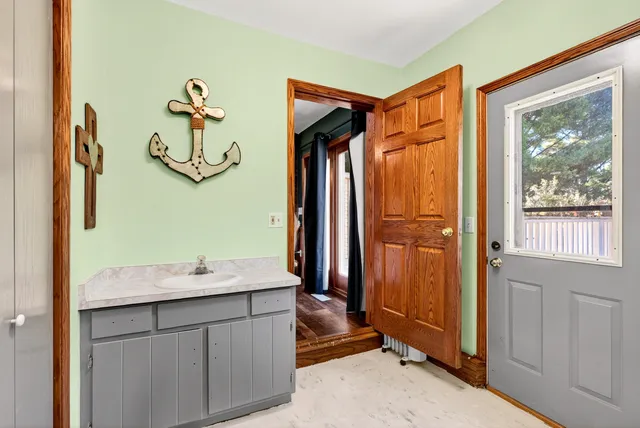 $599,000 | 7009 Barber Circle, Trenton, WI 53090