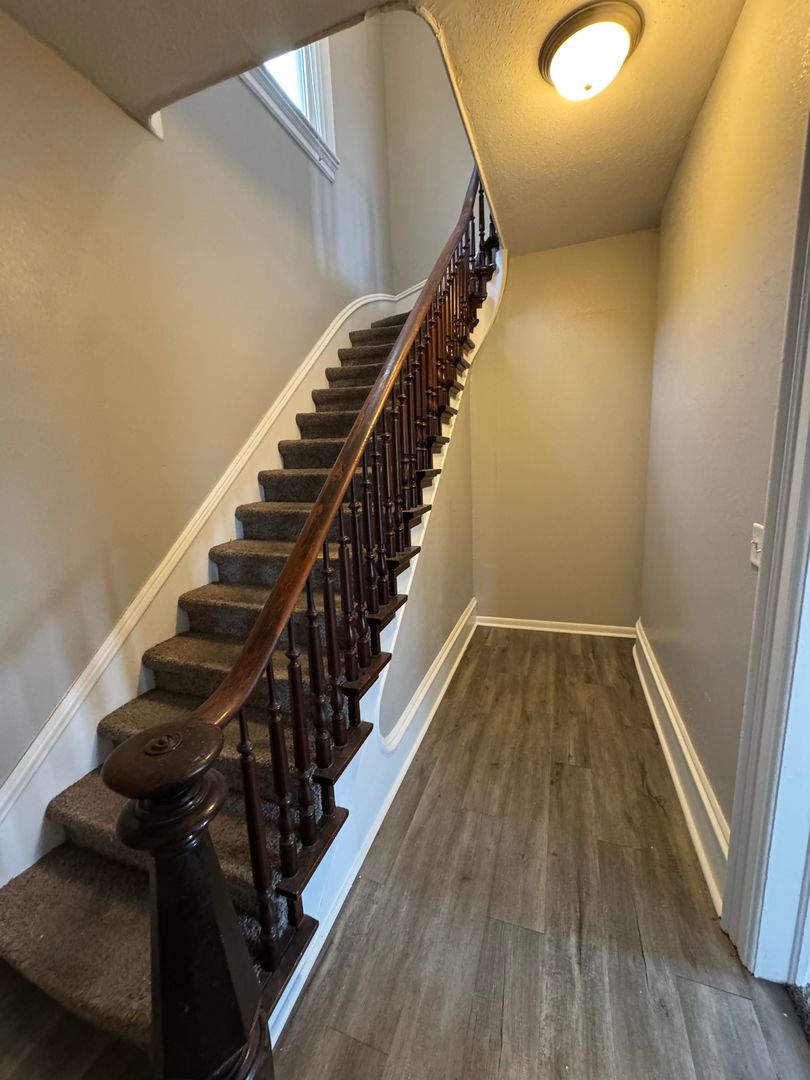1155 12th Avenue Moline, IL 61265 - Photo 4 of 18 a view of entryway