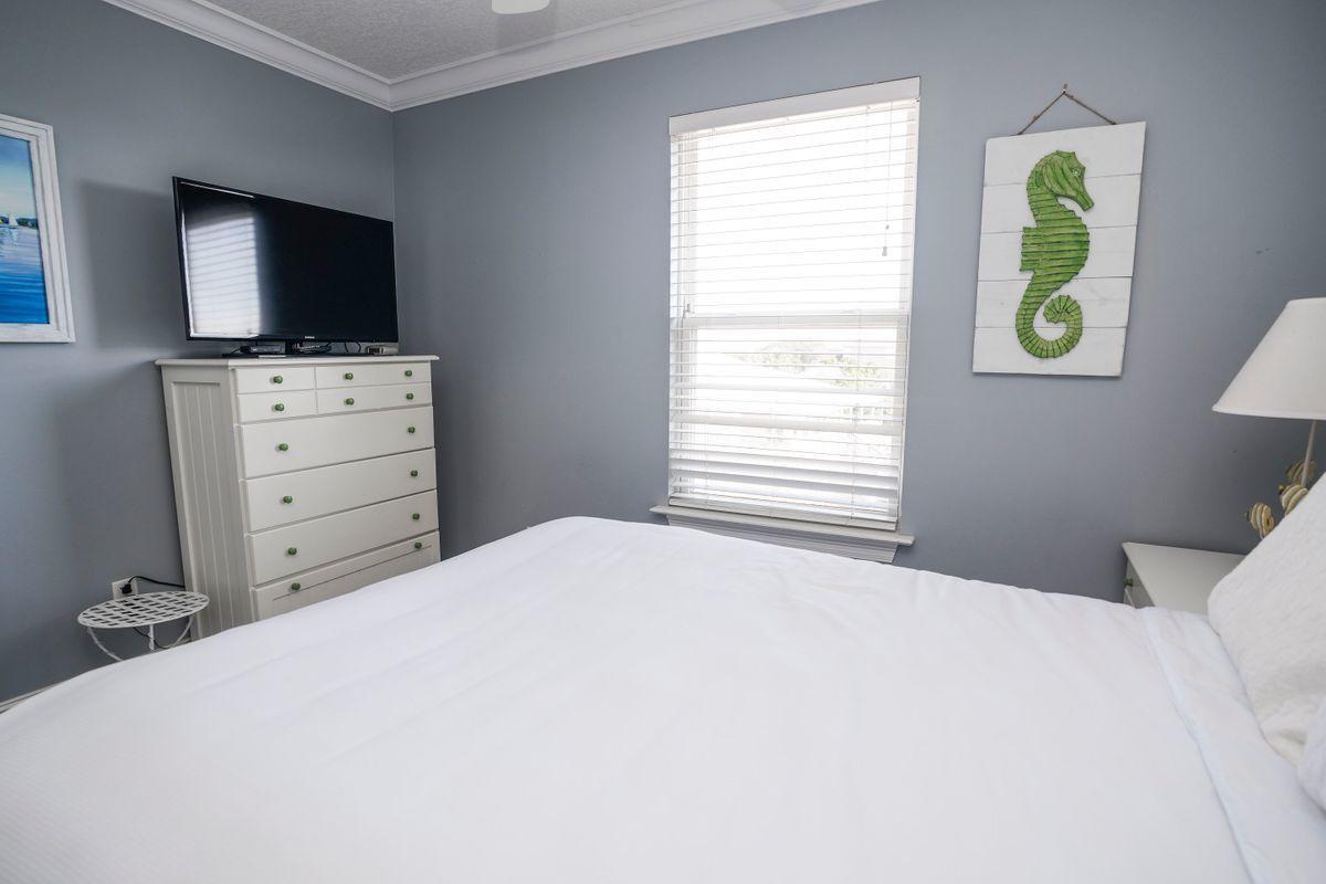 114 Southfields Road Panama City Beach, FL 32413 - Photo 9 of 34 photo_online_014