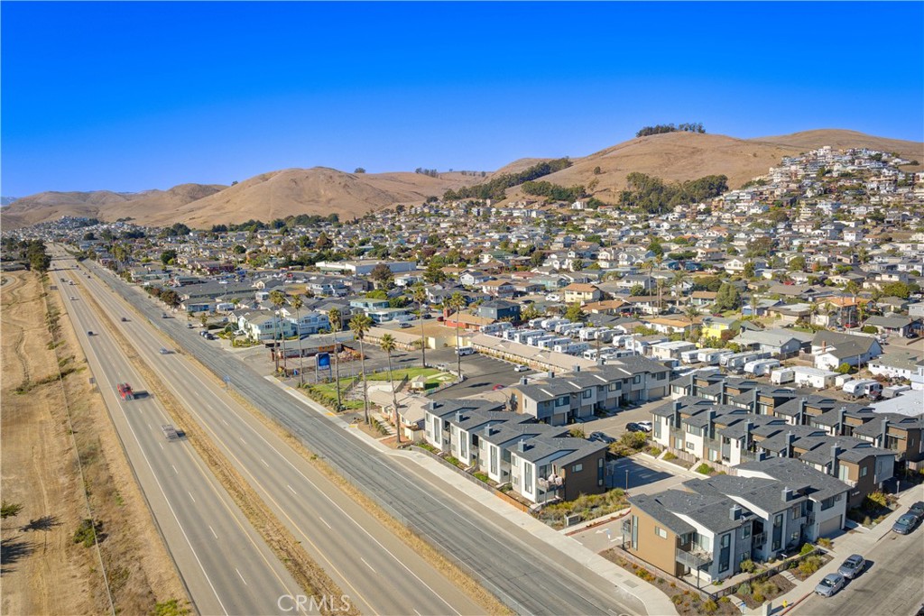 2412 Main Street Morro Bay, CA 93442 - Photo 53 of 75