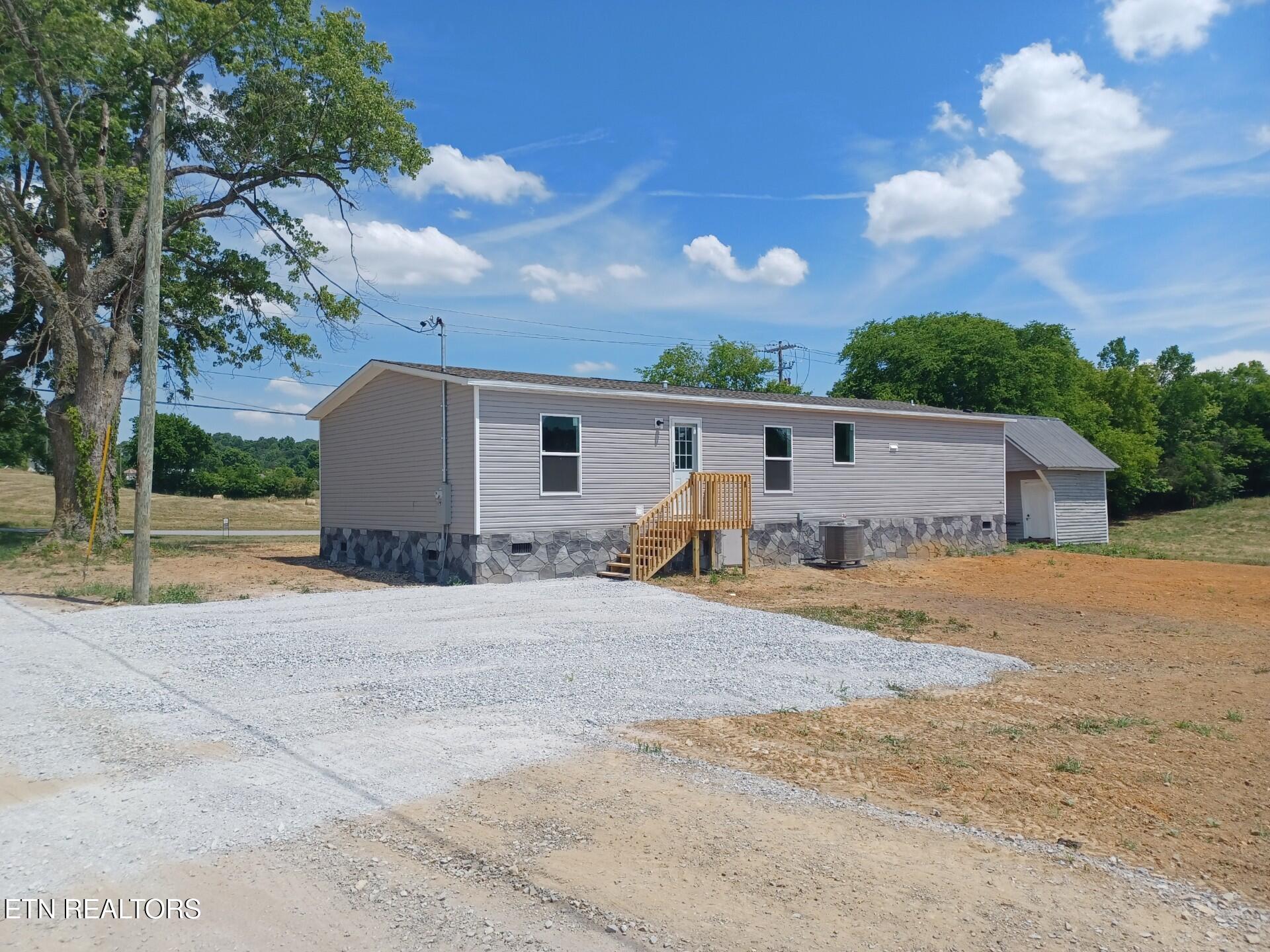 30 Sinking Springs Road Midway, TN 37809 - Photo 4 of 25 123_1 4