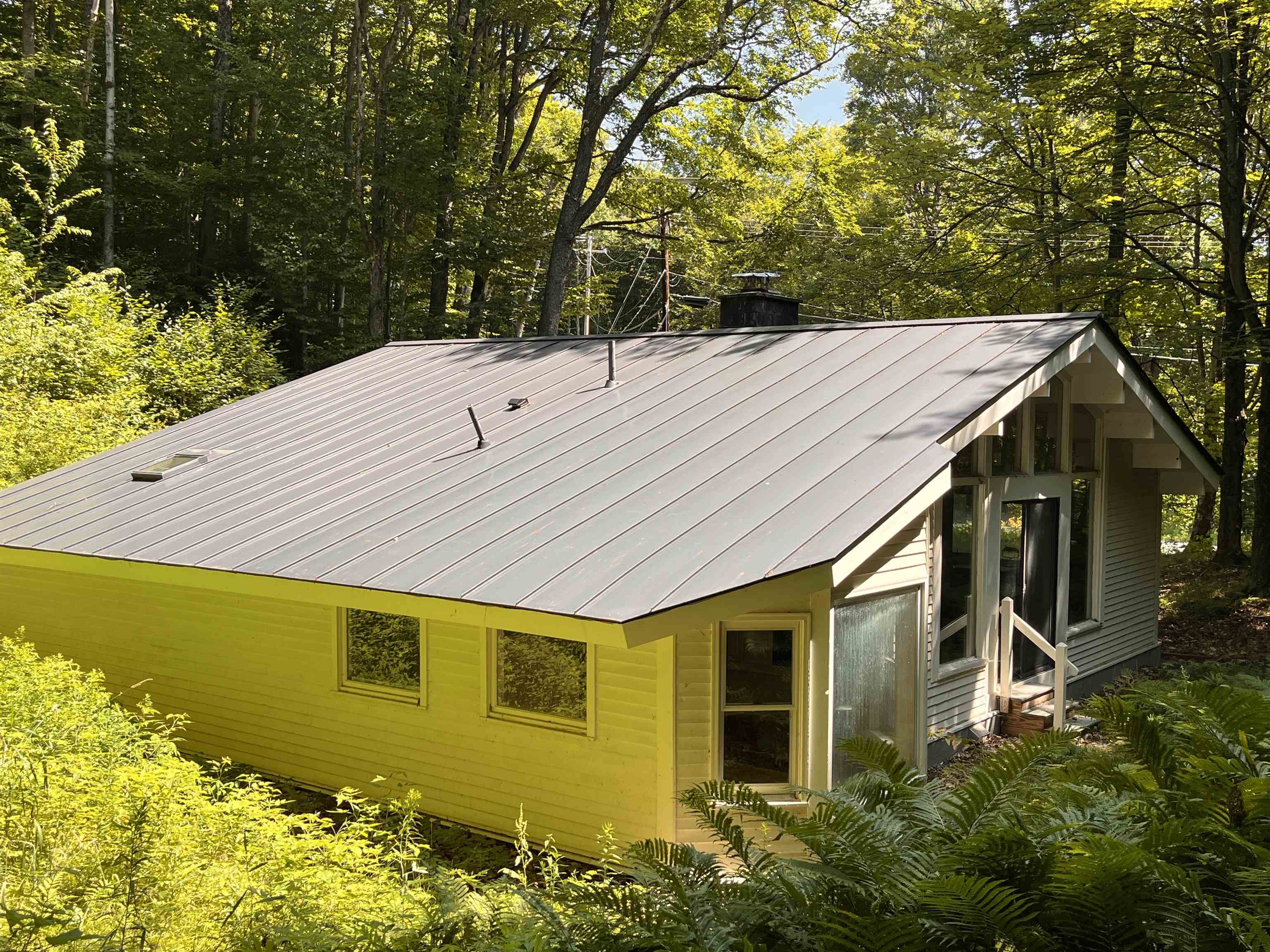 306 Golf Course Road Warren, VT 05674 - Photo 4 of 6