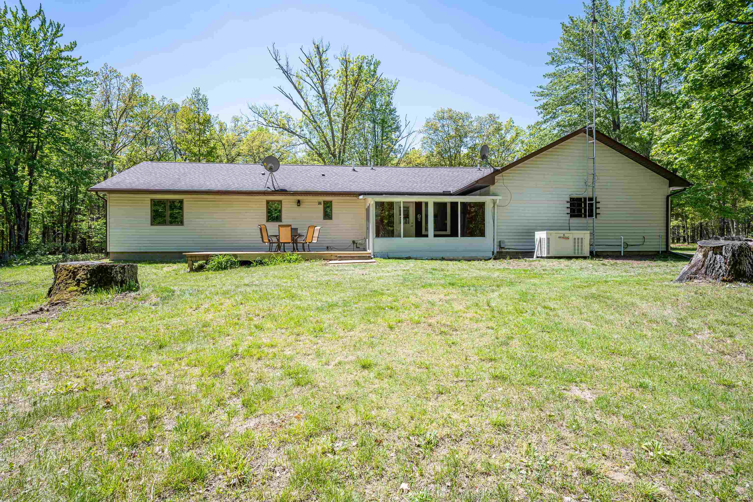 240 Hilts Road Gladwin, MI 48624 - Photo 43 of 97