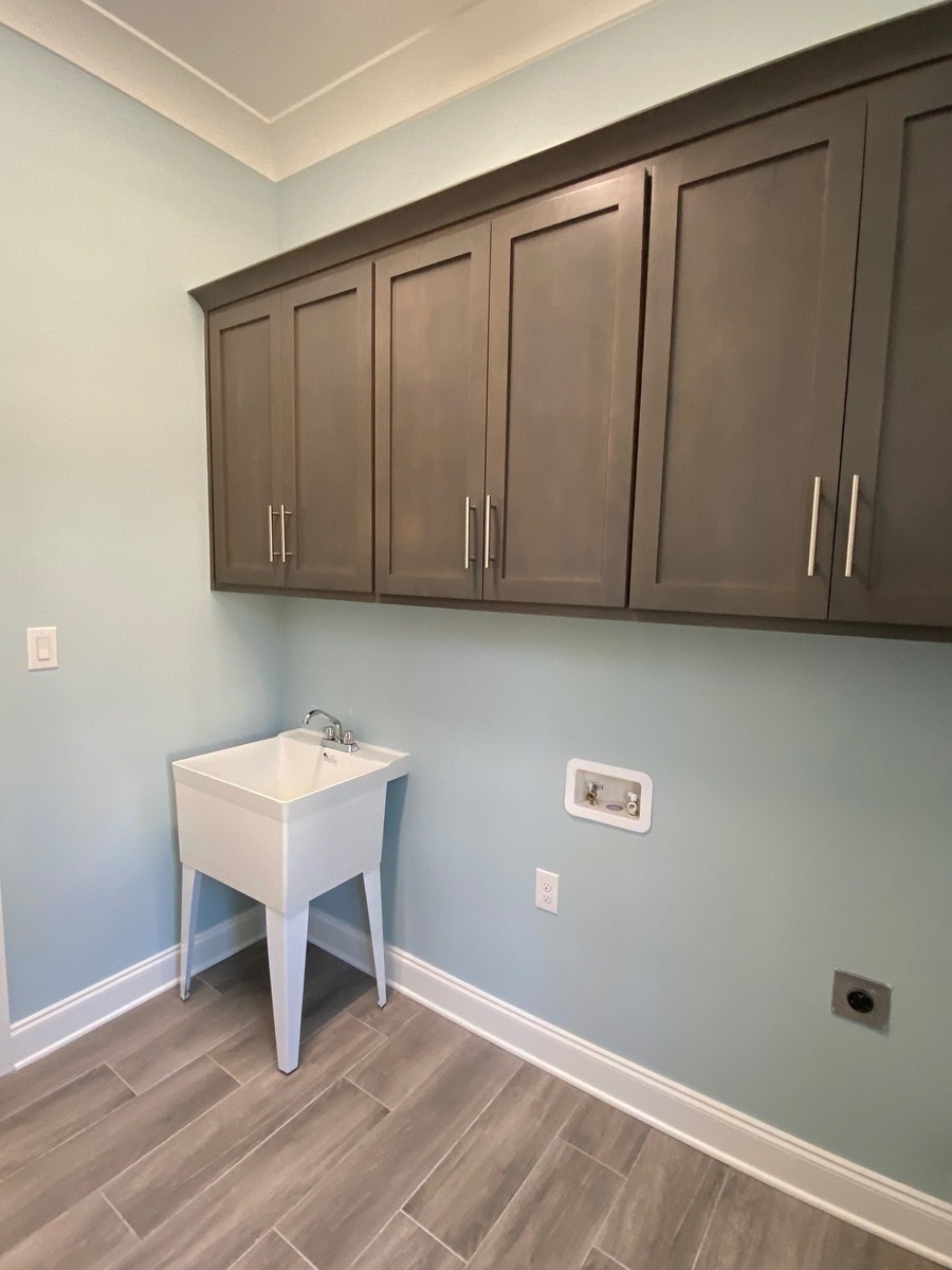 11036 Redfern Road Daphne, AL 36526 - Photo 14 of 25 Sink in Laundry Room