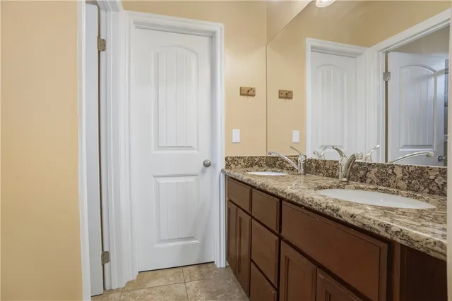 $3,965 | 12712 Menlo Avenue, Unit B, Hawthorne, CA 90250