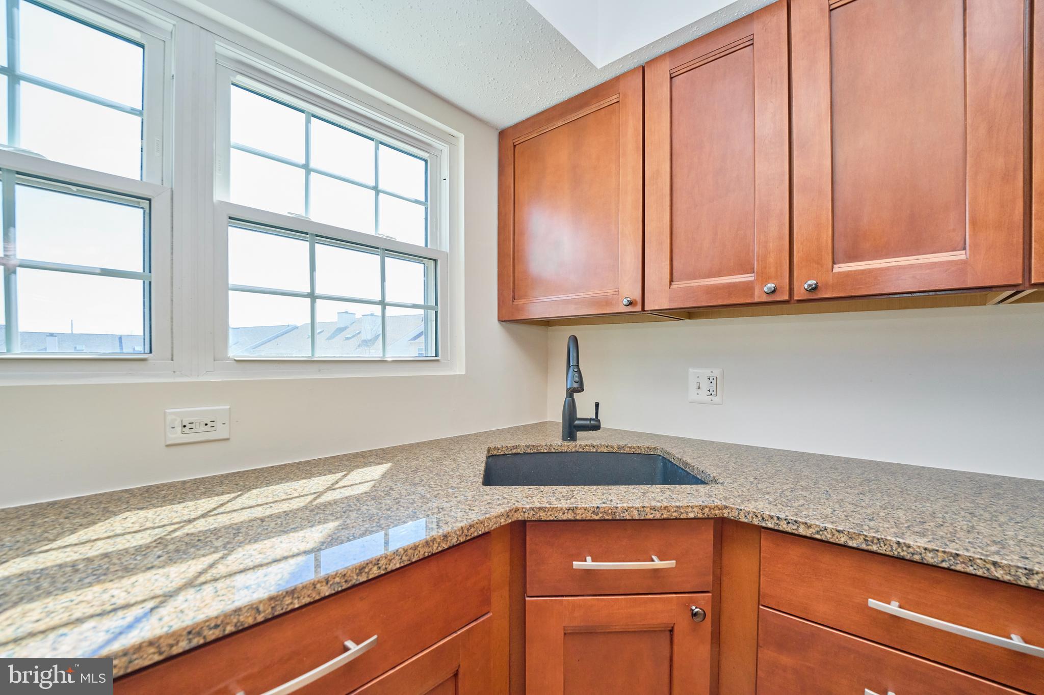 129 Fort Evans Road Southeast, Unit C Leesburg, VA 20175 - Photo 17 of 35