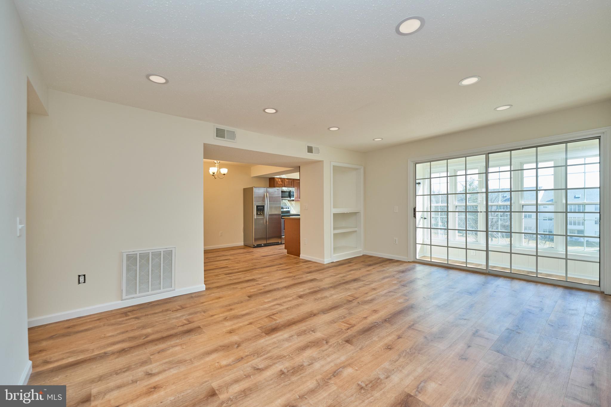 129 Fort Evans Road Southeast, Unit C Leesburg, VA 20175 - Photo 4 of 35