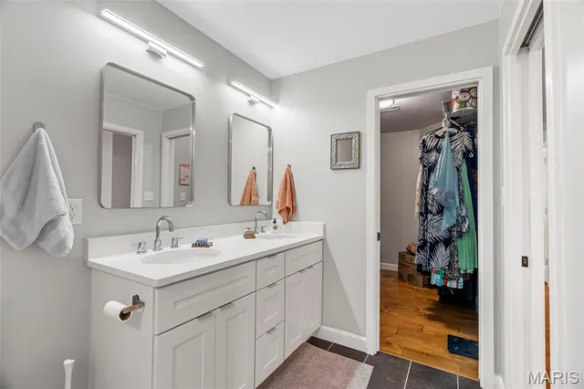 $599,000 | 2022 Geyer Avenue, St. Louis, MO 63104