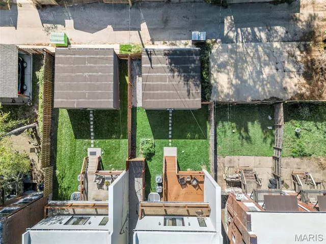 $599,000 | 2022 Geyer Avenue, St. Louis, MO 63104