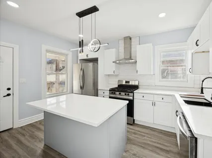 $274,900 | 7521 South Parnell Avenue, Chicago, IL 60620