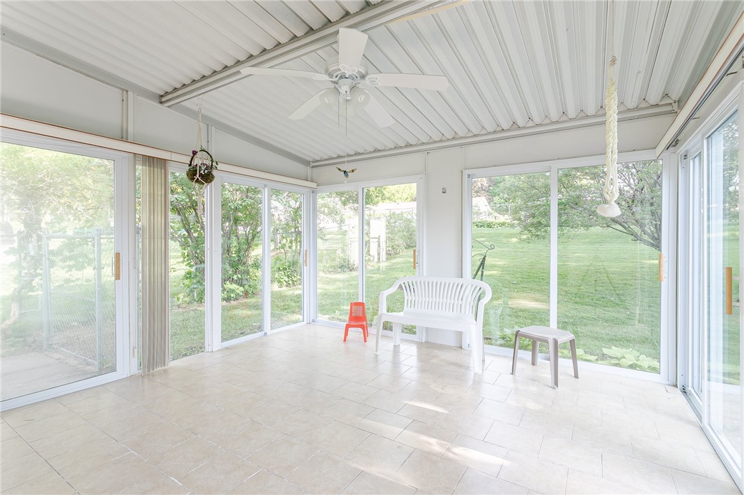 129 Fox Hall Drive Irondequoit, NY 14609 - Photo 4 of 24