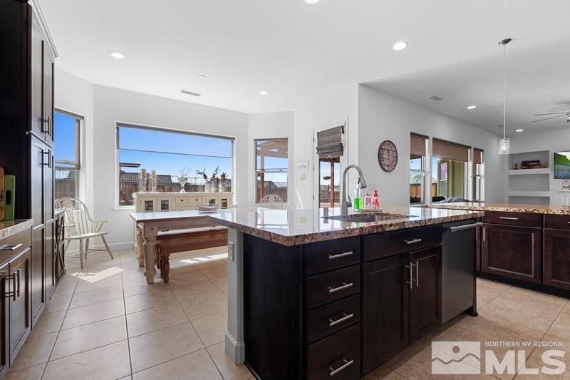 400 Shady Valley Road Sparks, NV 89441 - Photo 4 of 23 Photo 4
