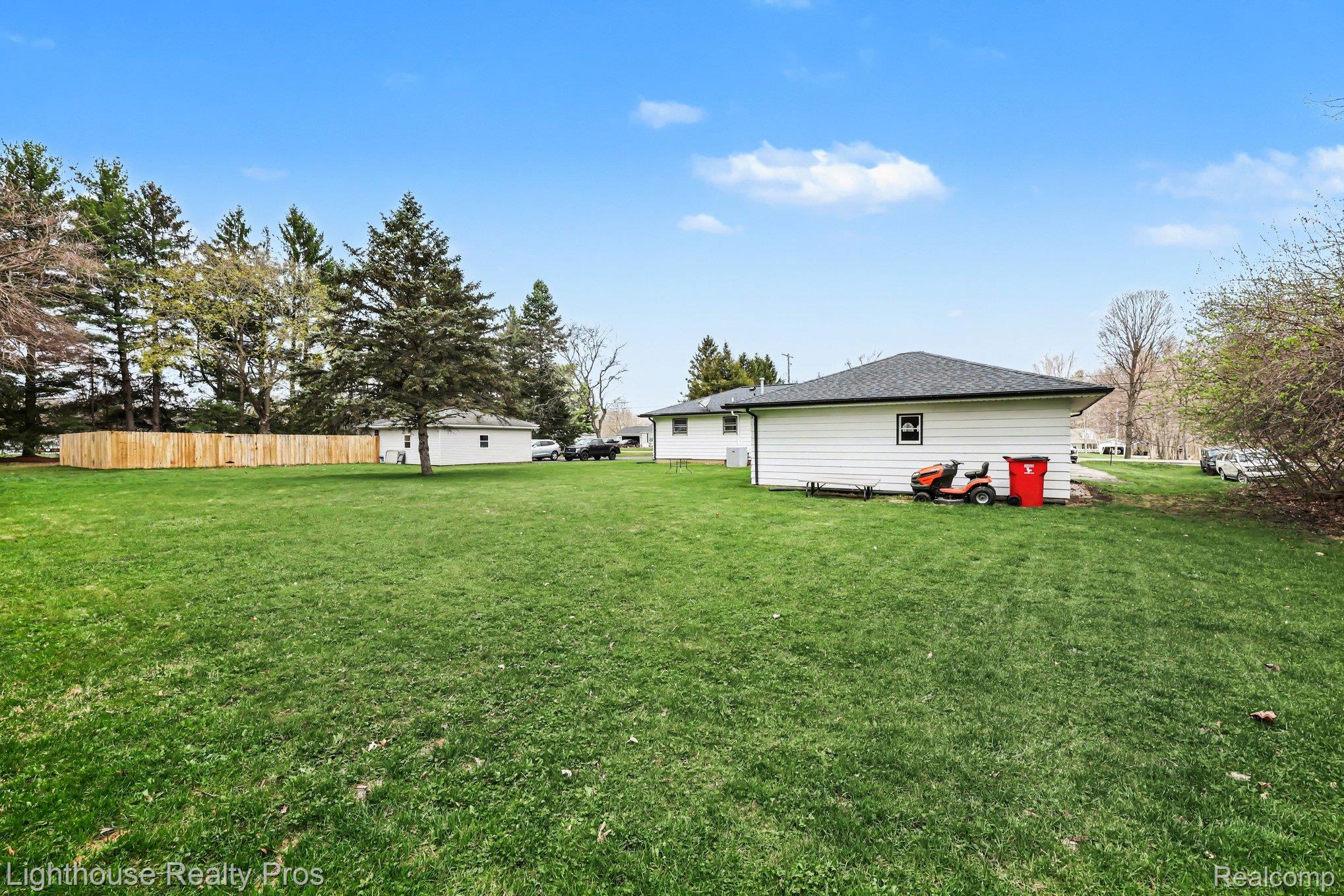 6405 King Road Spring Arbor, MI 49283 - Photo 36 of 38 036_file_2196.jpg