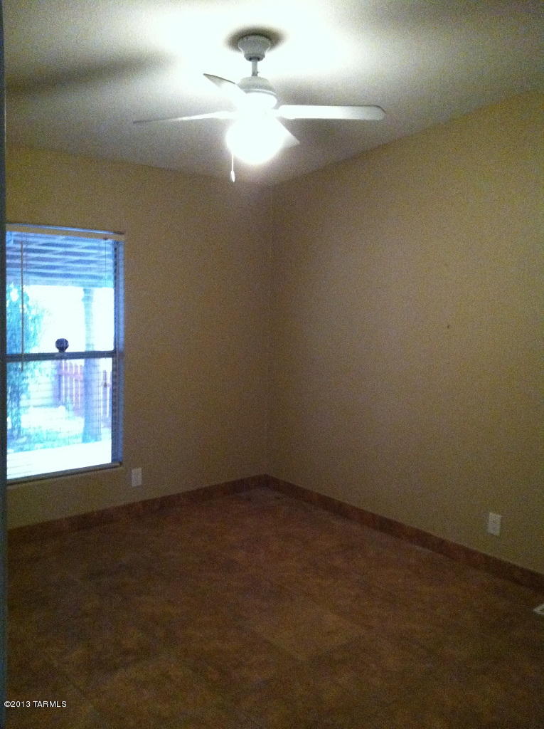 7142 South Rincon Ridge Drive Tucson, AZ 85756 - Photo 11 of 13