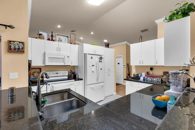 $515,000 | 9066 Paragon Way, Boynton Beach, FL 33472