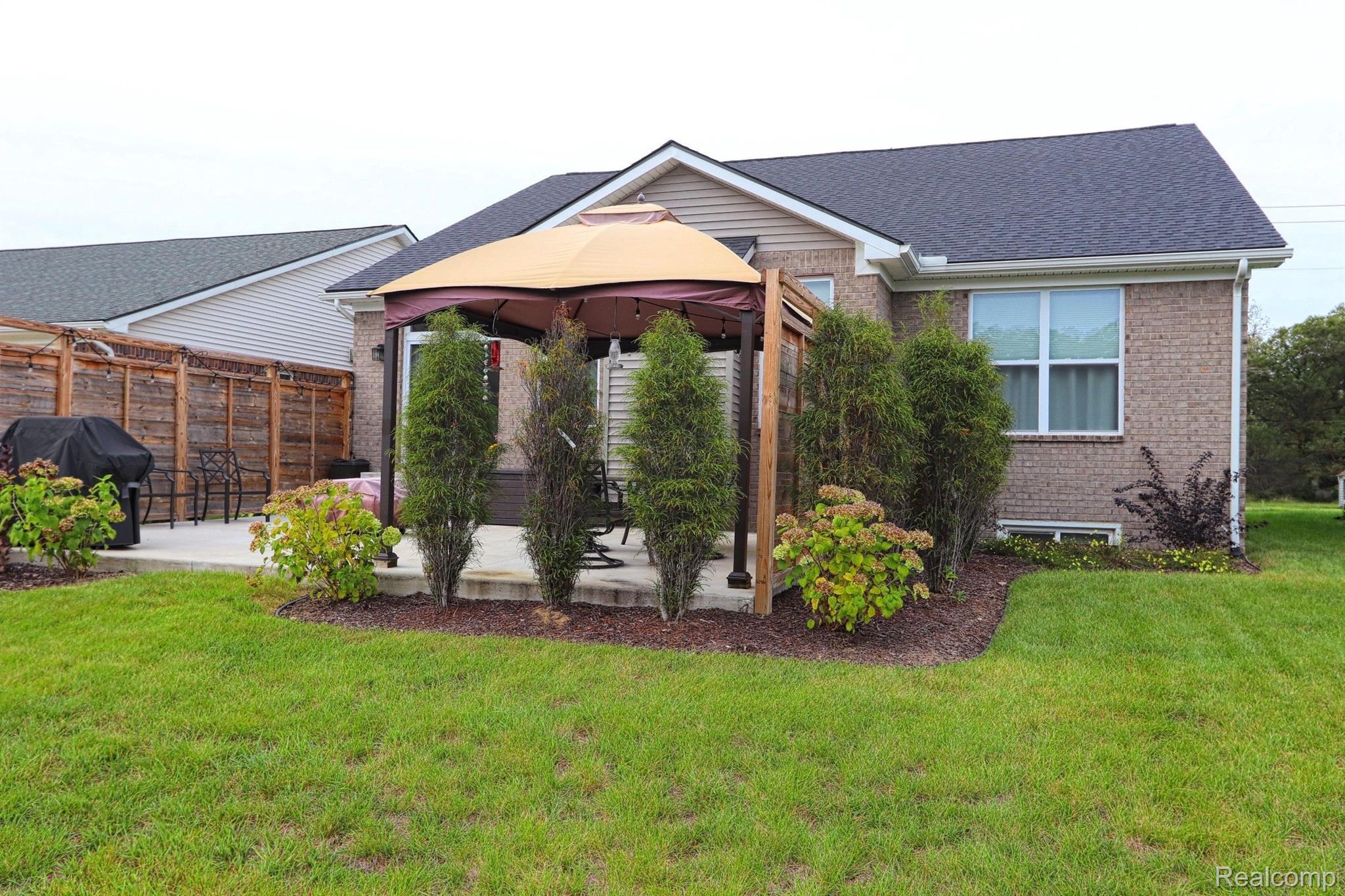 25931 King Road Romulus, MI 48174 - Photo 49 of 51