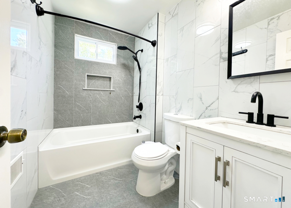 225 Battis Road Hamden, CT 06514 - Photo 15 of 23