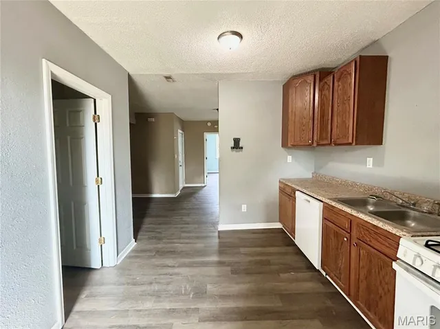 $725 | 2224 Benton Street, Unit A, Granite City, IL 62040