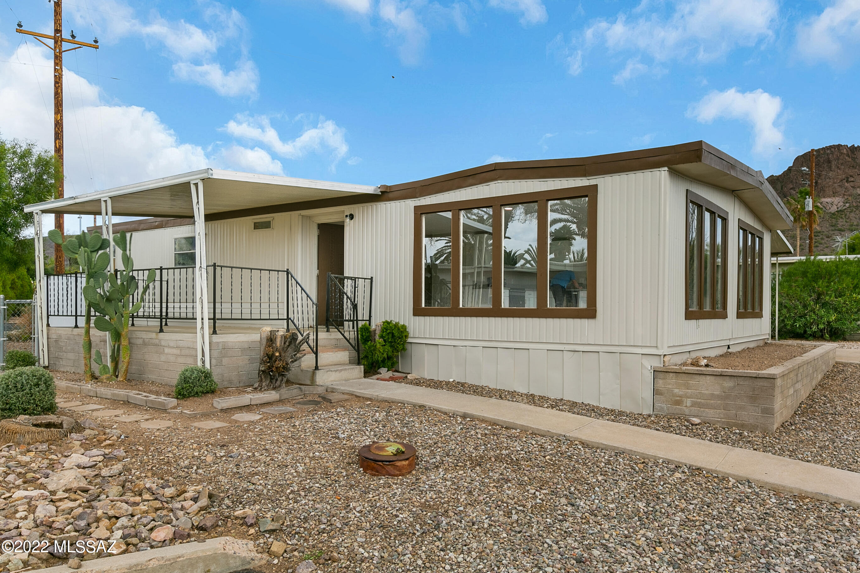 5374 West Rocking Cir Street Tucson, AZ 85713 - Photo 2 of 19 Gallery Image 2