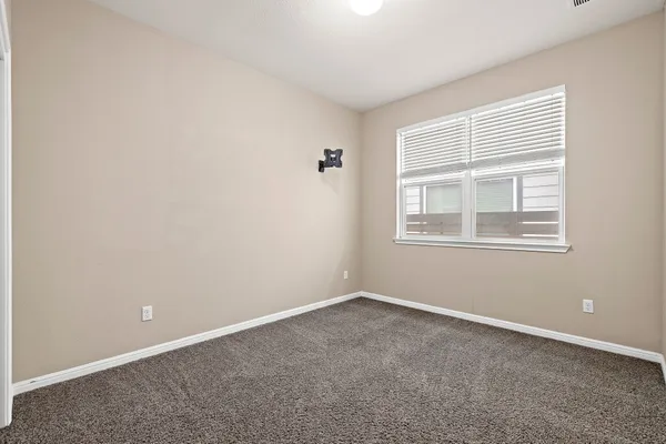 $2,000 | 706 Coconut Grove Street, Pflugerville, TX 78660