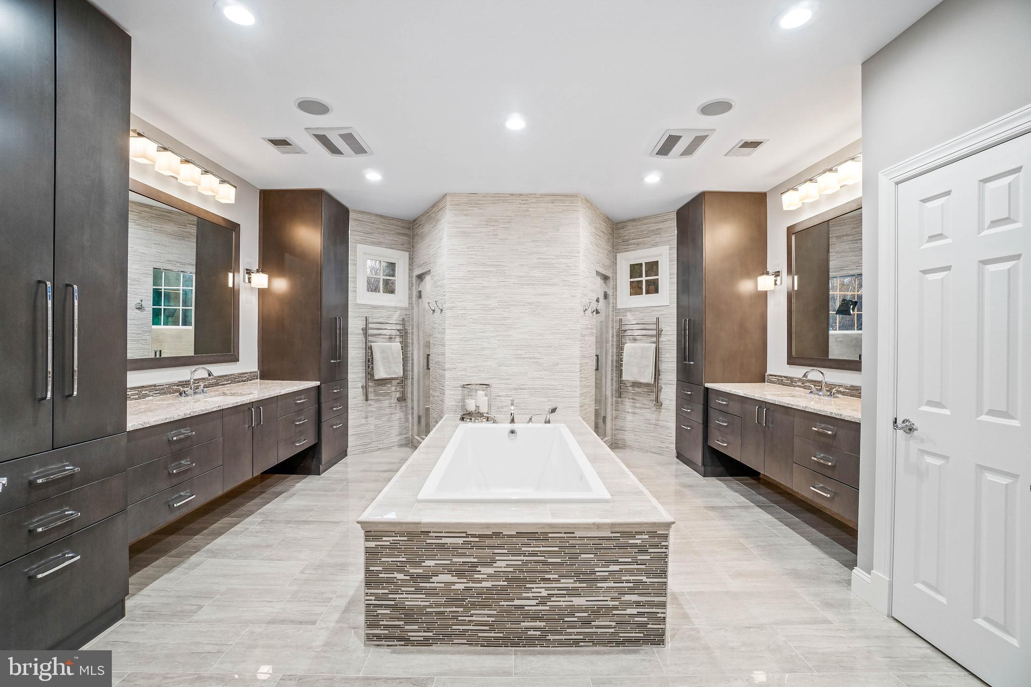 7825 Loughran Road McLean, VA 22102 - Photo 33 of 61