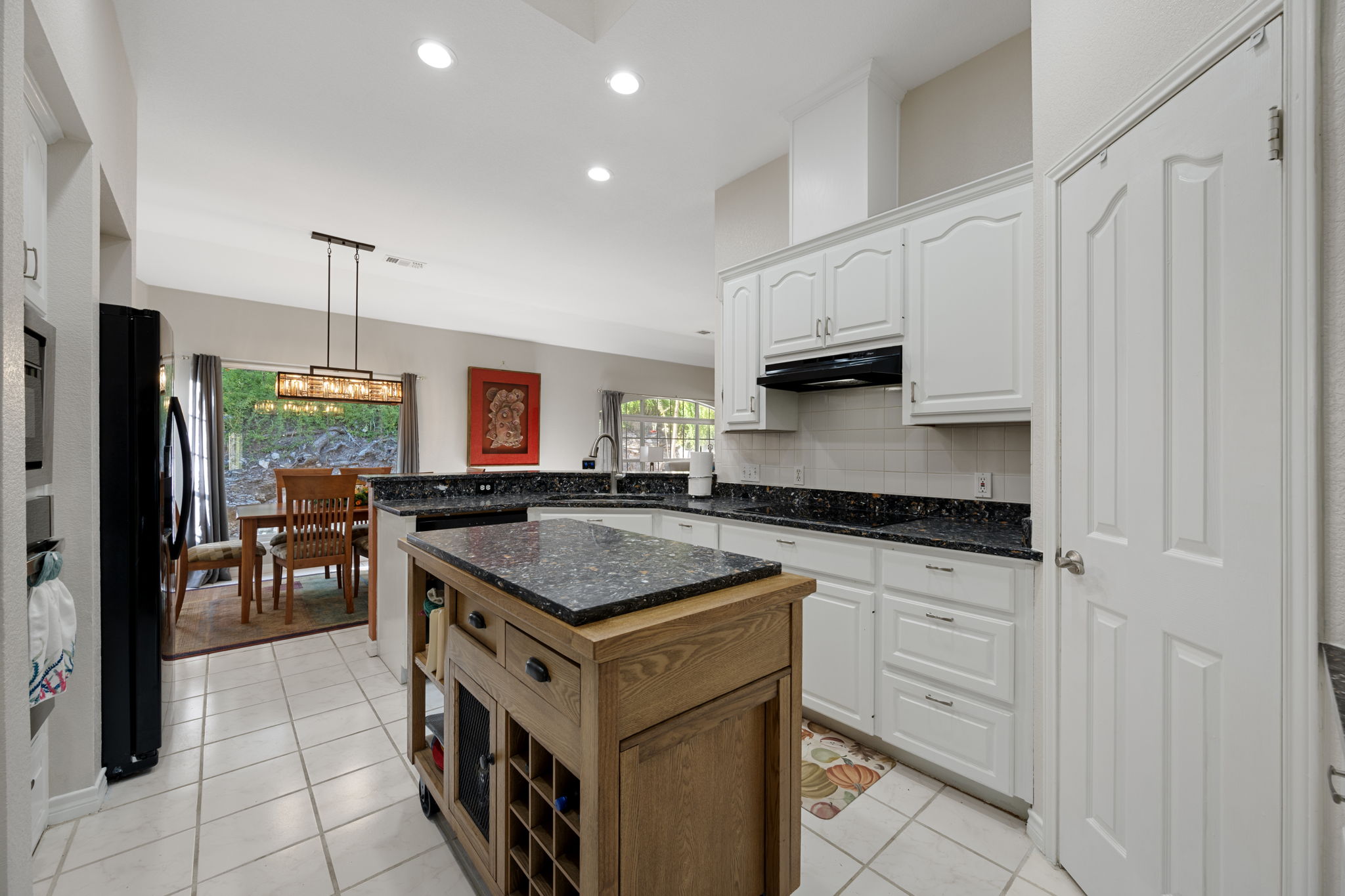 2700 Pearce Road Austin, TX 78730 - Photo 9 of 38